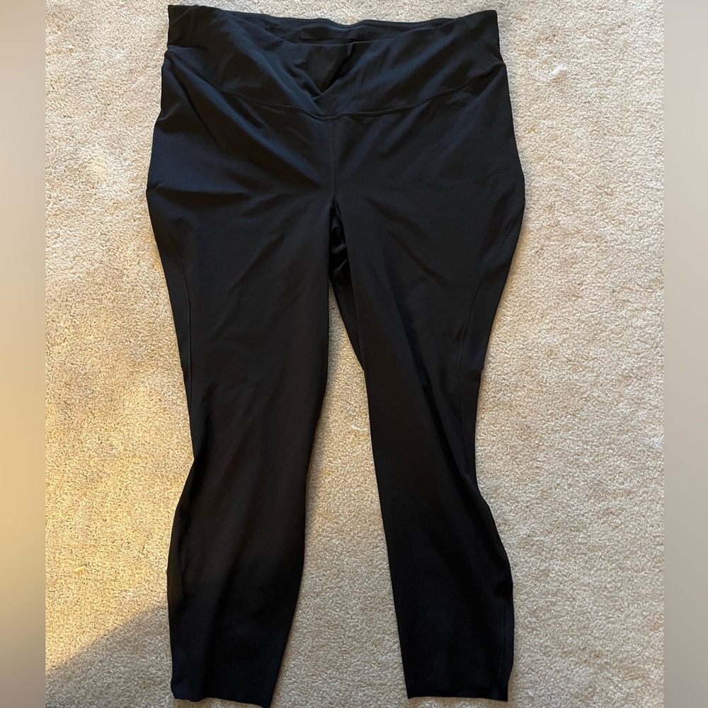 Like new Lululemon leggings (size 20)